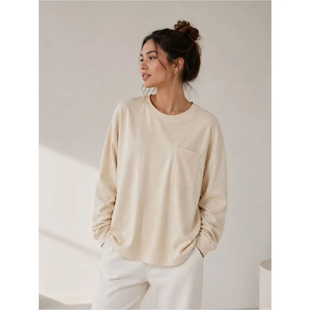 entro Cream Long-Sleeve Pocket Sweatshirt